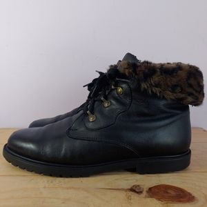 Vintage 90's La Canadienne black leather wint boots size 9.5 US, made in Canada